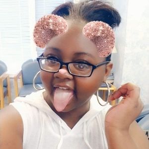 Meet your Posher, Shante